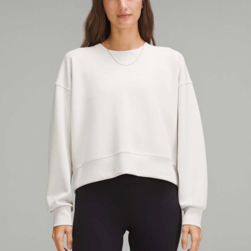 Lululemon Softstreme Perfectly Oversized Cropped Crew LIKE NEW in bone